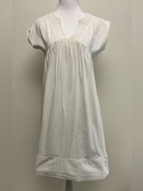 ALPHA Classic White Women’s Swim Coverup Tunic
